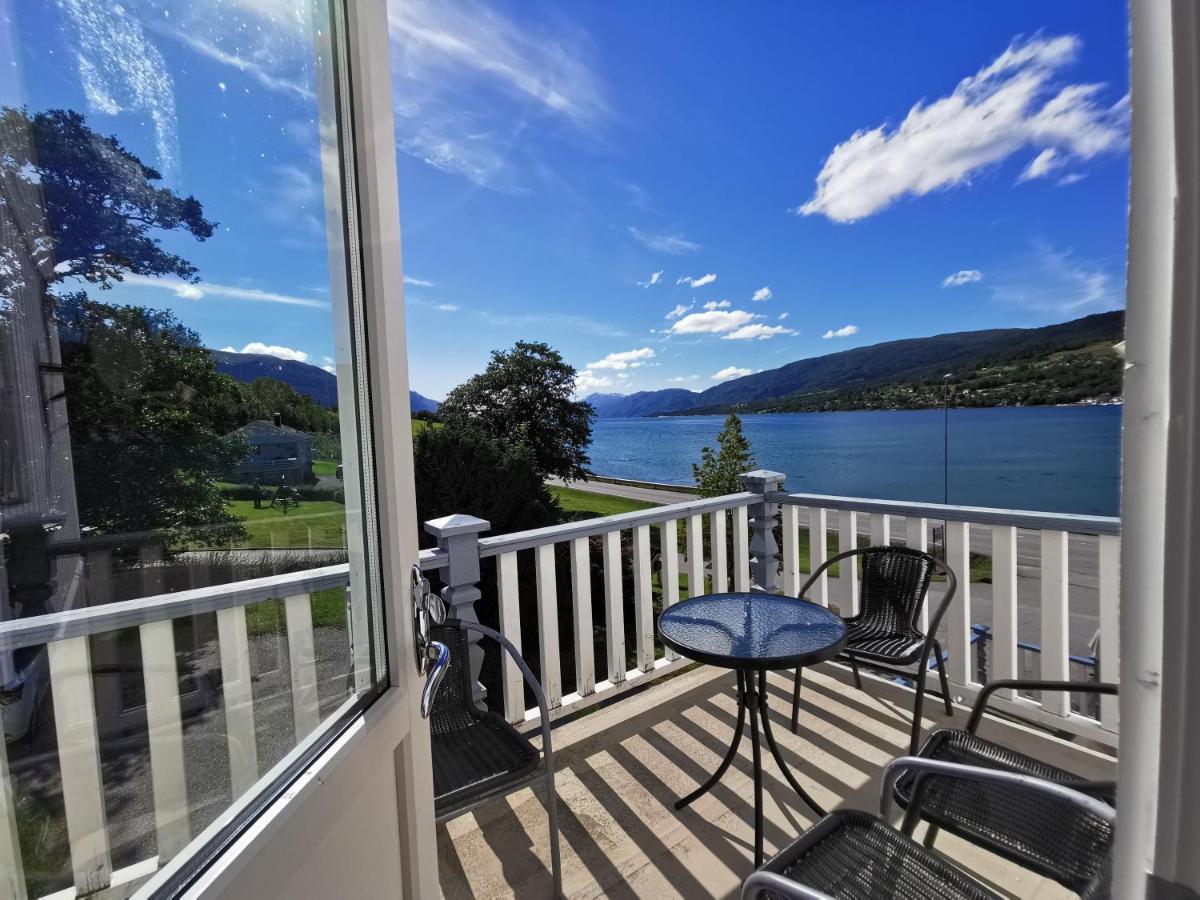 Eidsvag Fjordhotell Zewnętrze zdjęcie